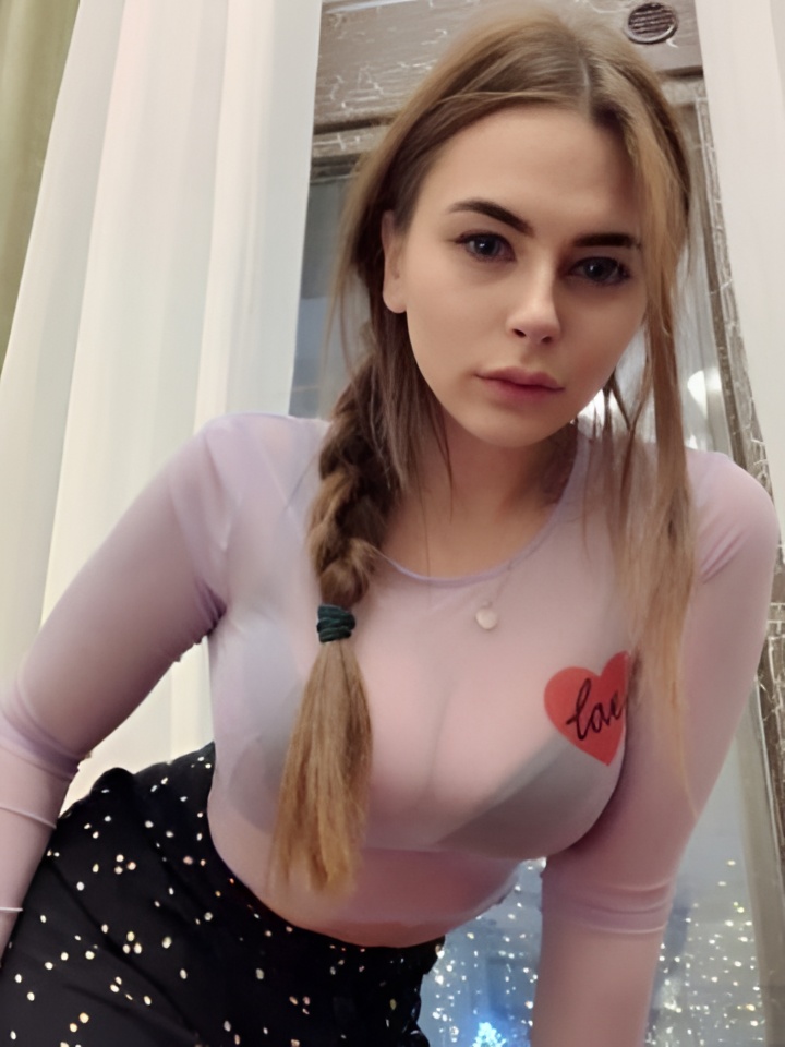 Агата привлекальеная девушка из Котельников цена от 2000 руб