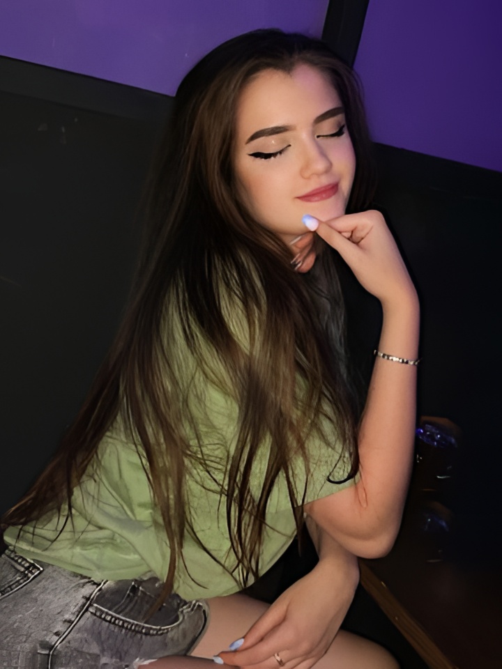 Белла привлекальеная девушка из Котельников цена от 1500 руб