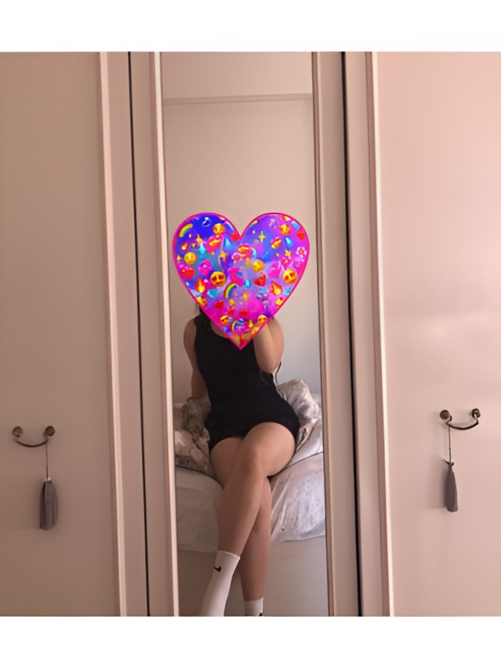 Любовь привлекальеная девушка из Котельников цена от 3000 руб