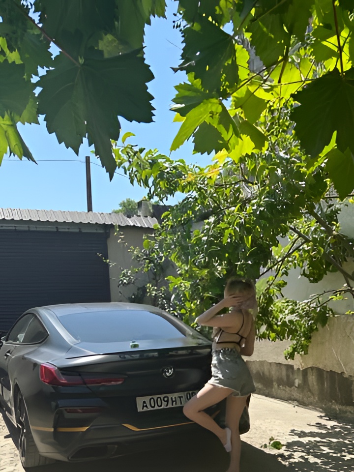 Индивидуалка София, доступна для личного знакомства от 10000 руб