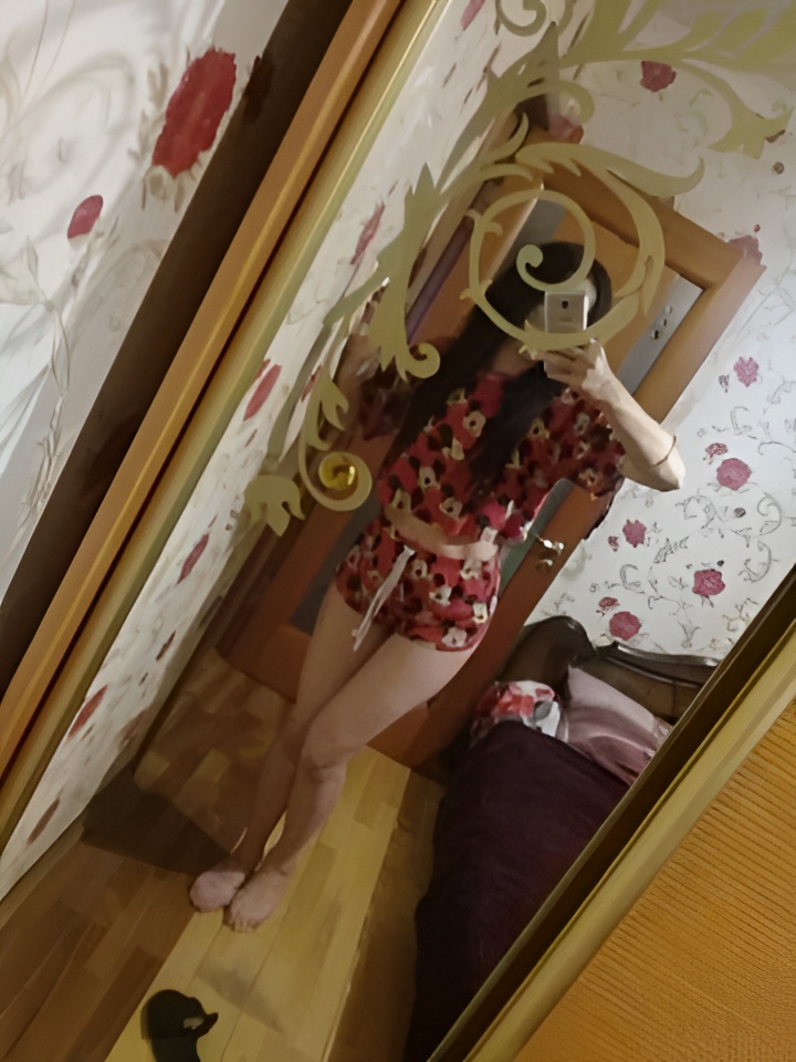 Индивидуалка София, доступна для личного знакомства от 10000 руб