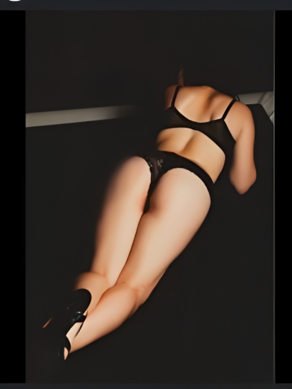 Анфиса привлекательная девушка из Котельников цена от 1500 руб