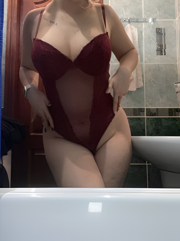 Ася привлекательная девушка из Котельников цена от 4000 руб