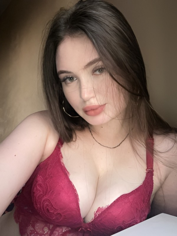 Майя привлекательная девушка из Котельников цена от 1500 руб