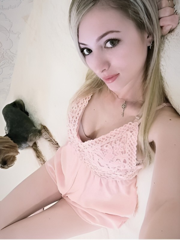 Регина привлекательная девушка из Котельников цена от 3000 руб